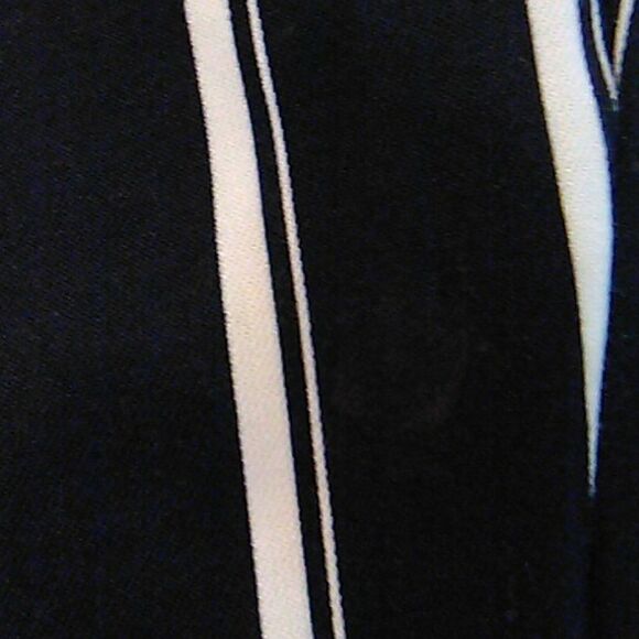 H & M Paper Bag Pants - Picture 5 of 11